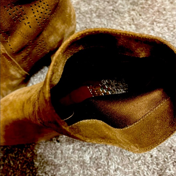 Vince Camino Suede Booties - Picture 3 of 4